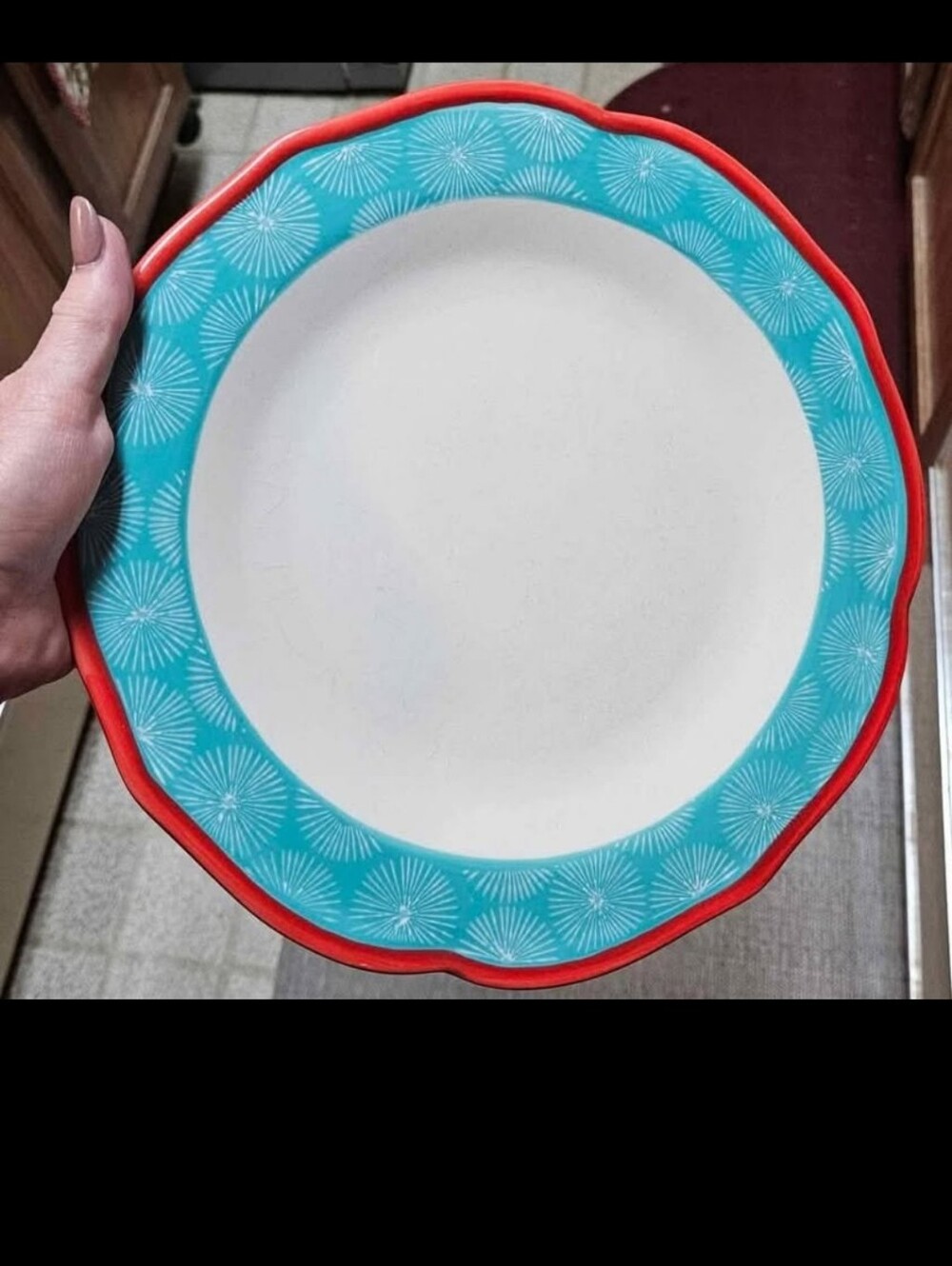 The Pioneer Woman Happiness Scalloped 10.5" Dinner Plate set of 5